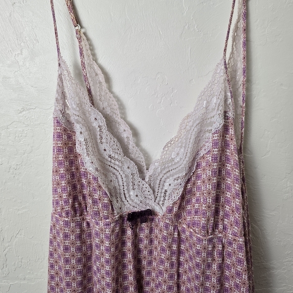 Victoria Secret Sleep Slip Dress Lace Detail Chemise Style Lace Ruffled Hem L - Picture 11 of 12